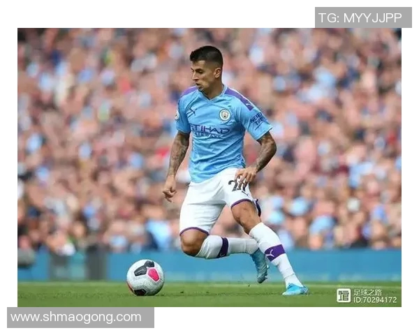 坎塞洛的足球之路：从天才少年到世界级后卫的传奇旅程