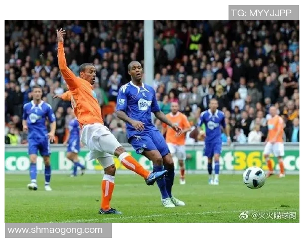 布莱克浦与什鲁斯对决精彩纷呈谁能在赛场上笑到最后 布莱克浦与什鲁斯对决精彩纷呈谁能在赛场上笑到最后