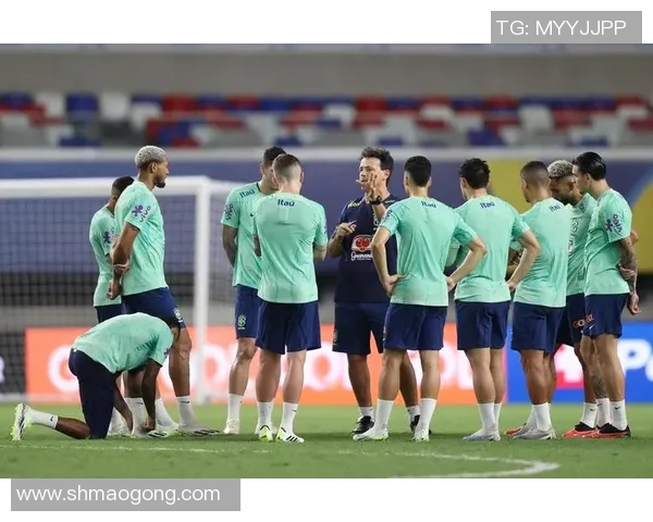 热苏斯在赛场上的华丽转身与未来发展潜力的深度分析与展望 热苏斯在赛场上的华丽转身与未来发展潜力的深度分析与展望