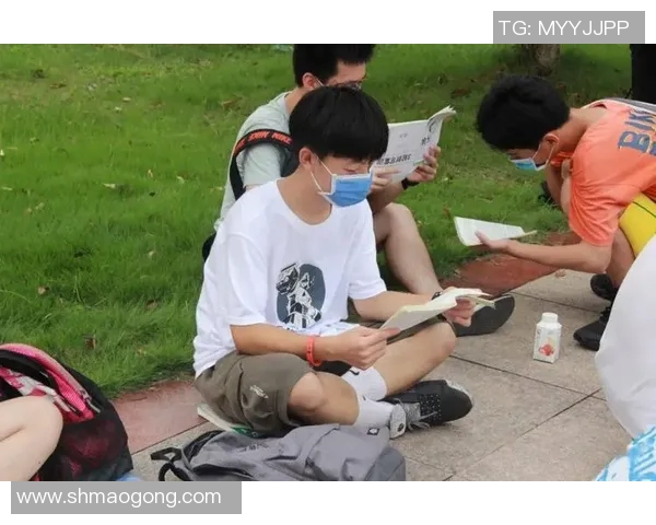 祝铭震的奋斗历程与青春梦想：从普通学子到卓越人才的成长之路