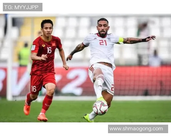 重庆街舞队边路渗透打法的专业分析与战术解读