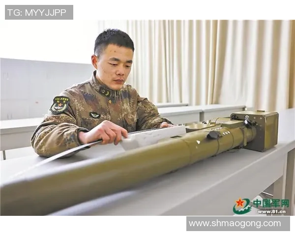 重庆足球队的反击革新之路：重塑战术与团队精神的全新篇章