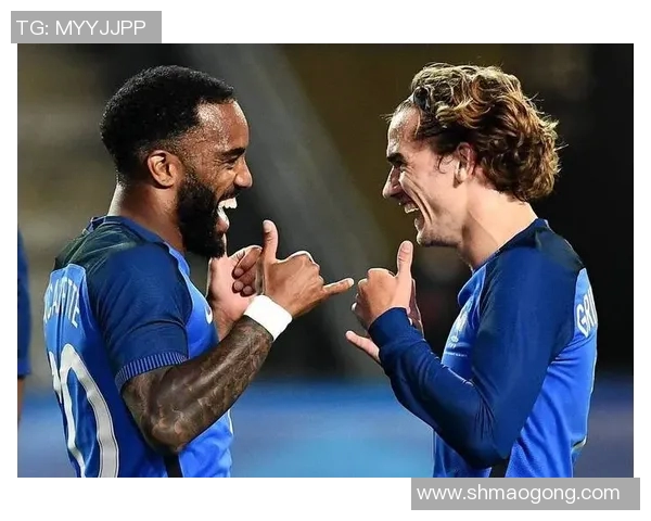 麦卡利斯特的传奇之路：从草根球员到世界足球明星的成长历程