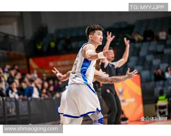 CBA联赛精彩对决山东队迎战广厦队直播全程回顾与分析