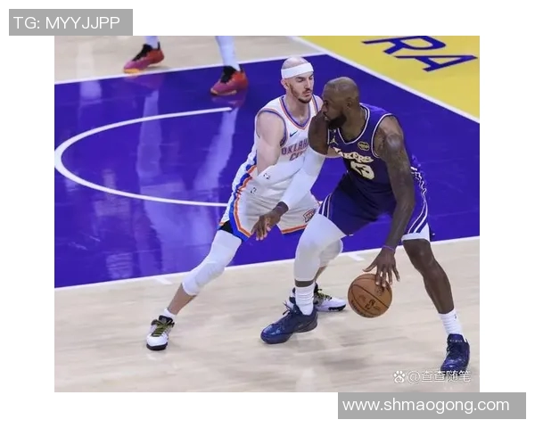 亚历克斯卡鲁索：从边缘球员到NBA明星的逆袭之路