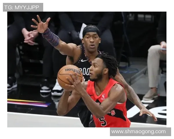 伊曼纽尔奎克利在NBA赛季中的精彩表现与未来发展潜力分析