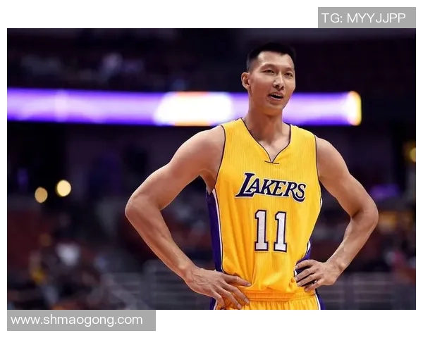 易建联的篮球传奇之路:从少年梦想到国际赛场的辉煌成就与坚持不懈的奋斗精神 易建联的篮球传奇之路:从少年梦想到国际赛场的辉煌成就与坚持不懈的奋斗精神