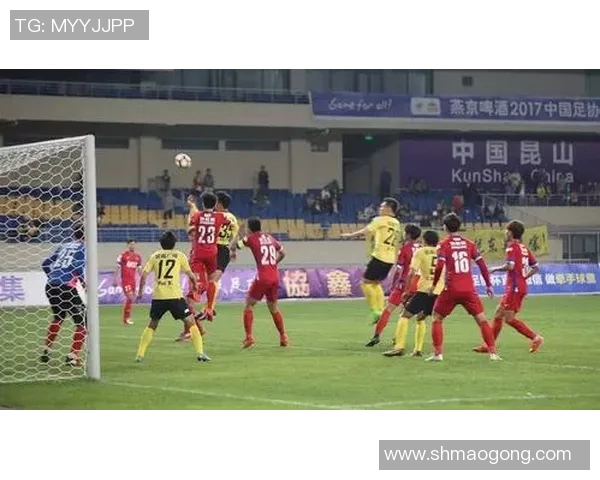 梅州客家与苏州东吴的激烈对决展现足球魅力与团队精神的巅峰之战 梅州客家与苏州东吴的激烈对决展现足球魅力与团队精神的巅峰之战